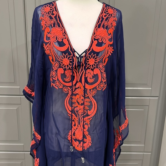 Beach Cover Up Mid-Length Kaftan with coral embroidery - Picture 8 of 16